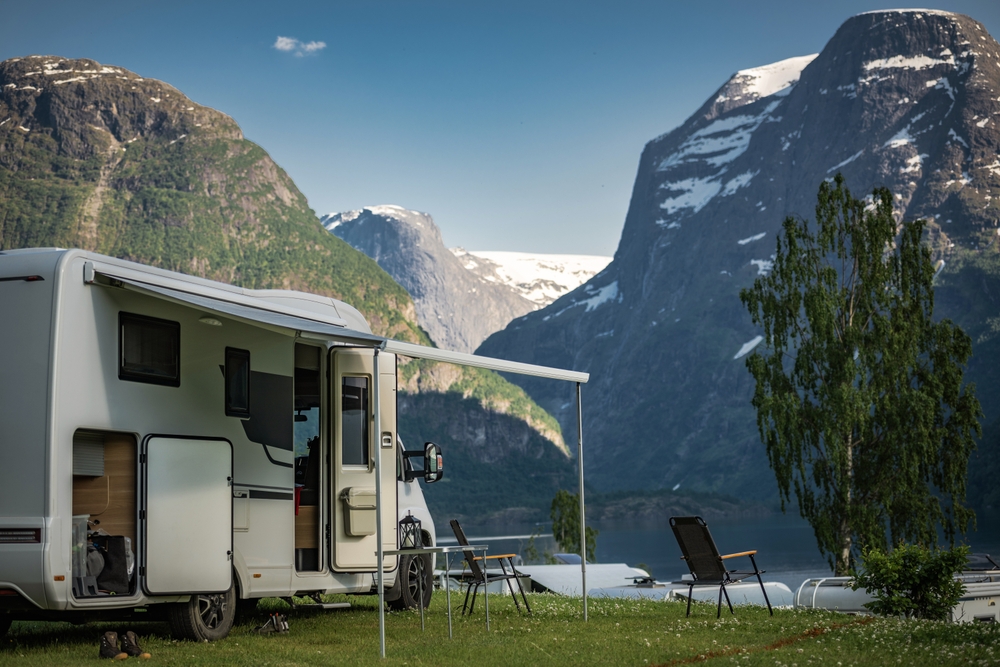 Scenic Campervan Campsite Selection - Ideal RV Spot